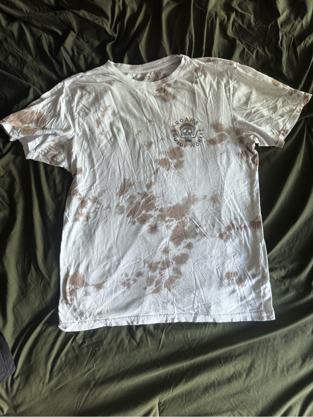 Roark White Tee with Light Brown Tie-Dye Accent